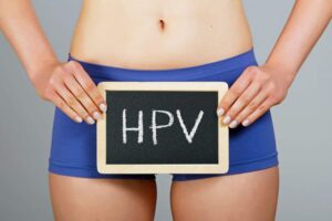 Vaccinul HPV la 14 ani – Avantaje și dezavantaje pentru părinți și adolescenți
