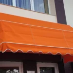 Marchize pentru terase mici: Cum sa folosesti spatiul eficient fara sa incarci vizual fatada