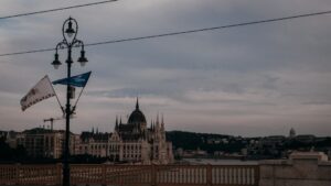 Cum să profiți de ofertele last minute pentru city-break-uri în Europa