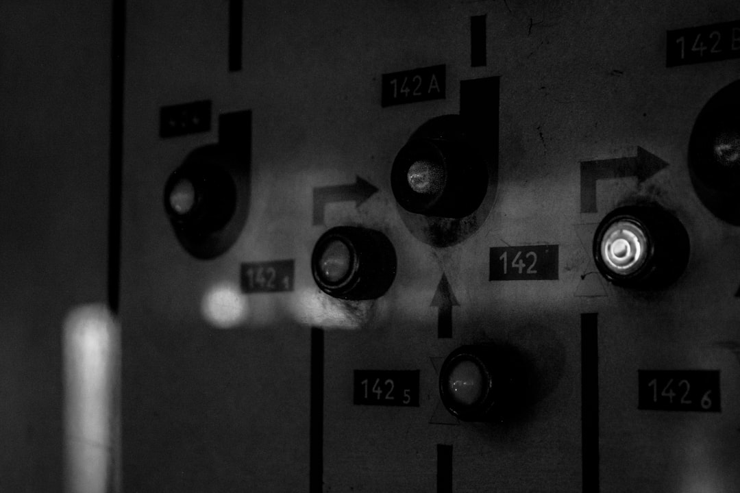 Photo control reactions