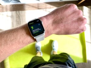 Ghid pentru alegerea unui smartwatch performant la preț de outlet